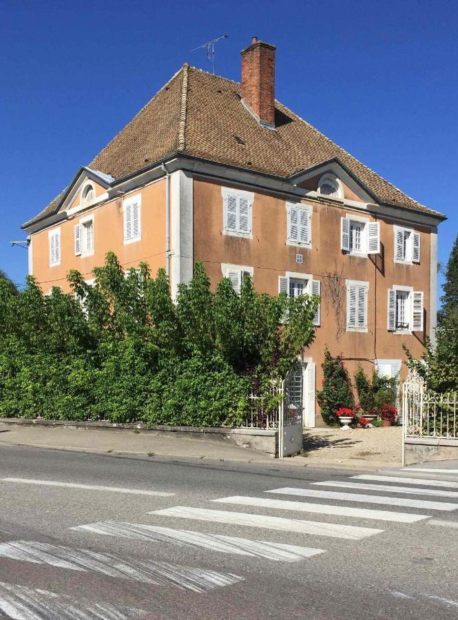 En Ville À La Campagne Louhans Esterno foto